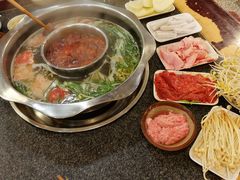 -邓莽子老火锅(中兴路总店)