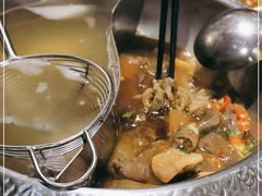 -左庭右院鲜牛肉火锅(金山万达店)