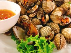 -两兄弟Song Pee Nong(2号店)