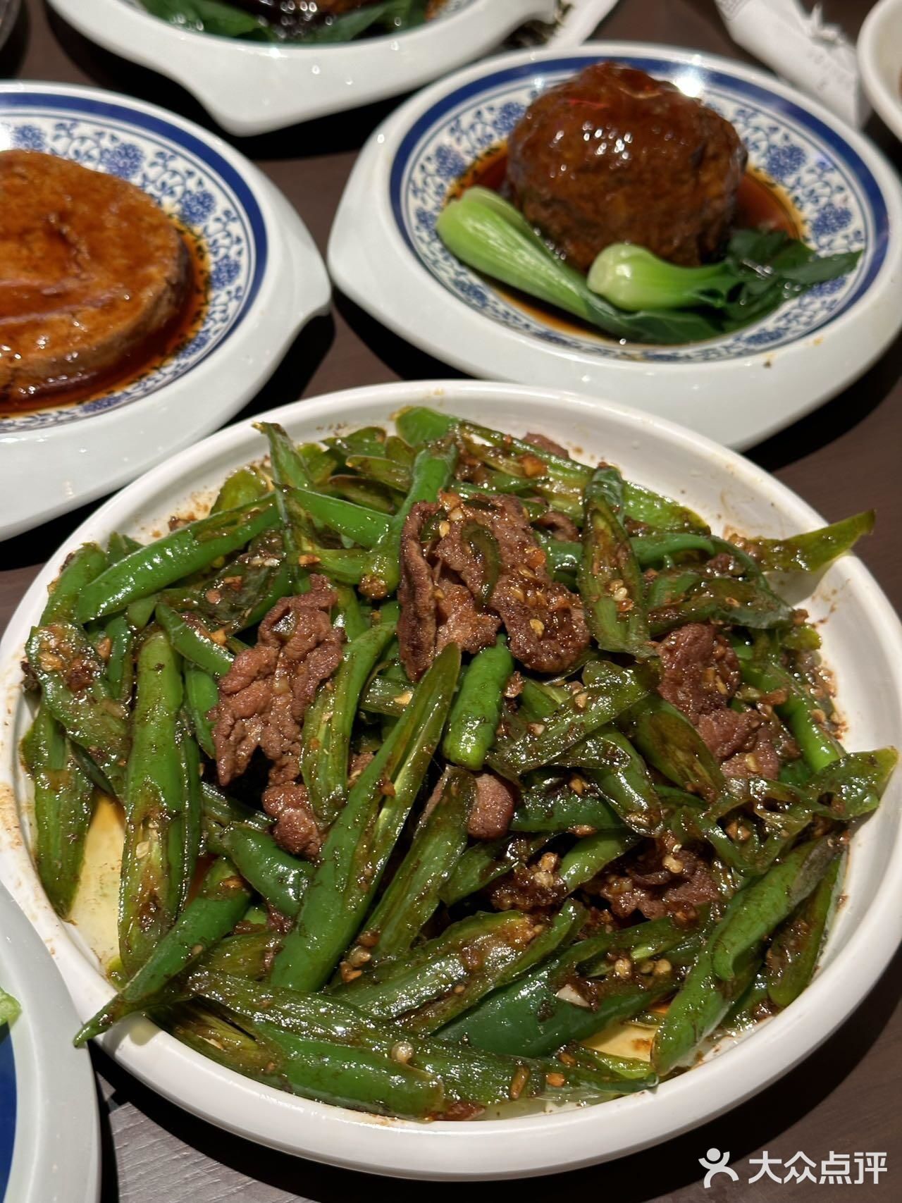 每一片都吸足了汤汁，咬开是爽脆不柴的口感