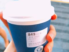 -瑞幸咖啡(万科红立方大厦店)