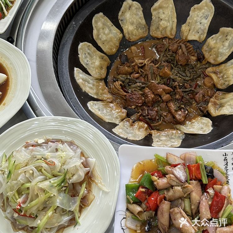 藏在大学城的徐州地锅鸡，太好吃啦！