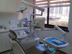 -Dr.Z dental仁康种植矫正中心