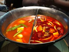 -湊湊火锅·茶憩(新中关购物中心店)