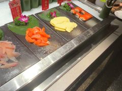 -芝小官毛肚火锅海鲜自助(苏州吴江区万宝店)