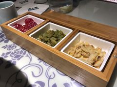 -卢大鲜鱼头捞饭(美利广场店)