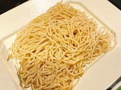 -鲜入唯煮·港式海鲜牛肉火锅(金宝街店)