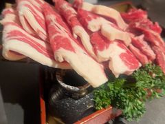 -铭牛烧肉·和牛海鲜自助(高新月牙湖店)
