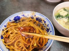 -珠宝街老左杂酱面馆