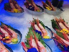 -锤头鲨毛肚海鲜烤肉自助餐厅(国购广场店)