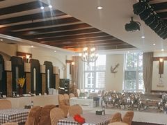 -起士林西餐厅(东经路店)