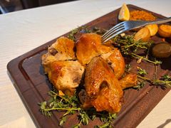 -LESCEDARS Brasserie Bistro香柏树