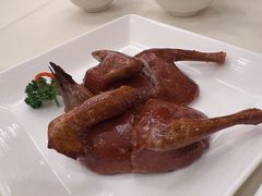 润烧BB乳鸽-利苑酒家(合景国际金融广场店)