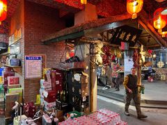 -鱼窝棚柴火铁锅炖(富山屯店)