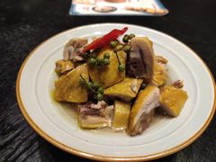 -柒园·三十年创意杭帮菜(龙湖滨江天街店)