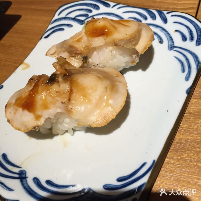 弥生日式料理熟扇贝寿司图片
