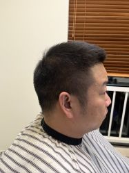 -理昂男士理发店 Barber shop