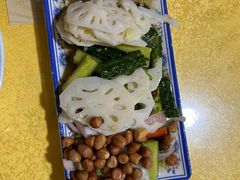 -天发芽·何记葫芦头泡馍·传统小吃(报恩寺街店)