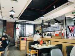 大堂-潮正和潮汕牛肉火锅·老字号(番禺万达店)