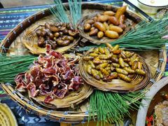 -昆虫窝子·特色云南菜(拓东路总店)