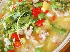 -石磨豆花家常菜·牦牛排土火锅