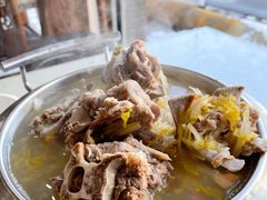 脊骨炖酸菜-杨记小骨头羊杂馆(南五马路店)