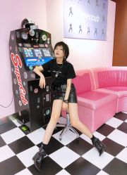 -变画·发型STUDIO