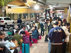 -文山荷鲜居(翠湖店)