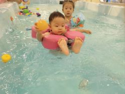 -四季宝贝婴幼儿水育成长中心(陆家嘴店)