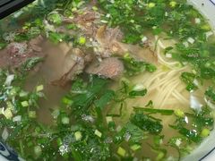 -西部马华清真兰州牛肉面·烧烤夜市(三里河店)