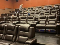 -华谊兄弟影院(IMAX洋桥店)