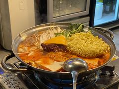 部队锅加芝士-富乐满韩国正宗炸鸡韩国料理(虹泉路店)