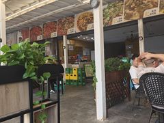 -去吃小龙虾·江湖菜·烧烤(南滨路店)