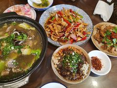 -谢老五跷脚牛肉·非遗传承店