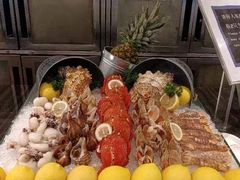-圣丰索菲特·2 On 988 Café 自助餐厅