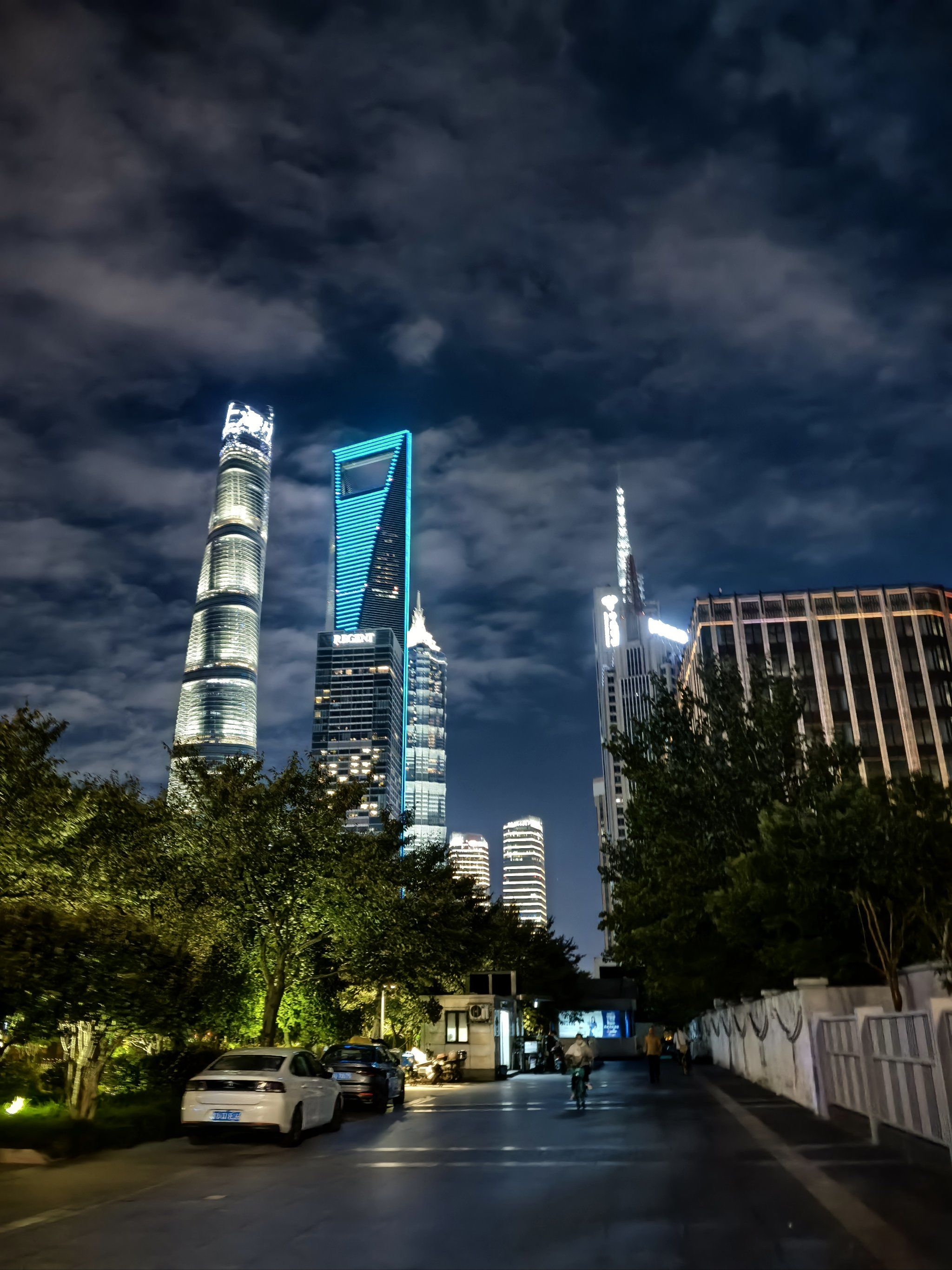 city walk 夜幕下的陆家嘴👣