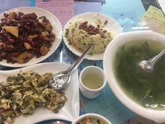 -泸沽肴(泸沽湖大洛水村农村信用社旁店)