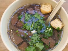 -佬钱湾仔(衣裳街店)