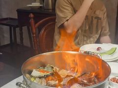 茅台龙虾锅-小洋房•海鲜火锅酒楼(华林路店)