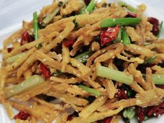 -桂萍特色牛筋牛杂(长堤街总店)