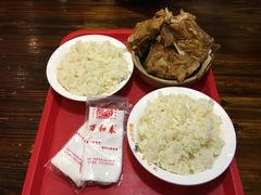 -万和春排骨砂锅米饭(湖北路店)