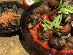 -老闵田螺馆·南昌特色小炒(梦时代店)