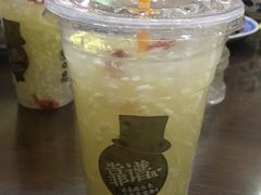 -陕西名小吃(T3航站楼一店)