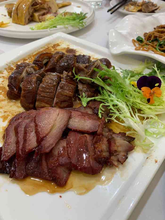 盛鸿楼酒店-"亲戚请客吃饭,听说是电视购物上买的券,本.