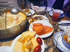 -蒙肥羊·酸汤潮牛·鲜牛肉火锅烤肉自助(岗顶店)