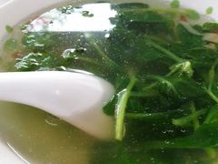 干拌面加青菜肉丝汤-兴东面馆