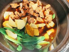 -老何二婶家铁锅炖·东北菜(白石洲店)