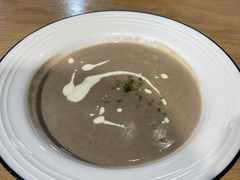 油蘑菇汤-艾蜜西餐厅(梅园店)