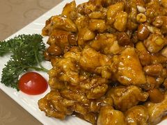 -金牌餐厅·天津菜·八珍豆腐·老爆三(瓷房子店)