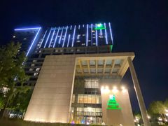 -上海虹桥西郊假日酒店